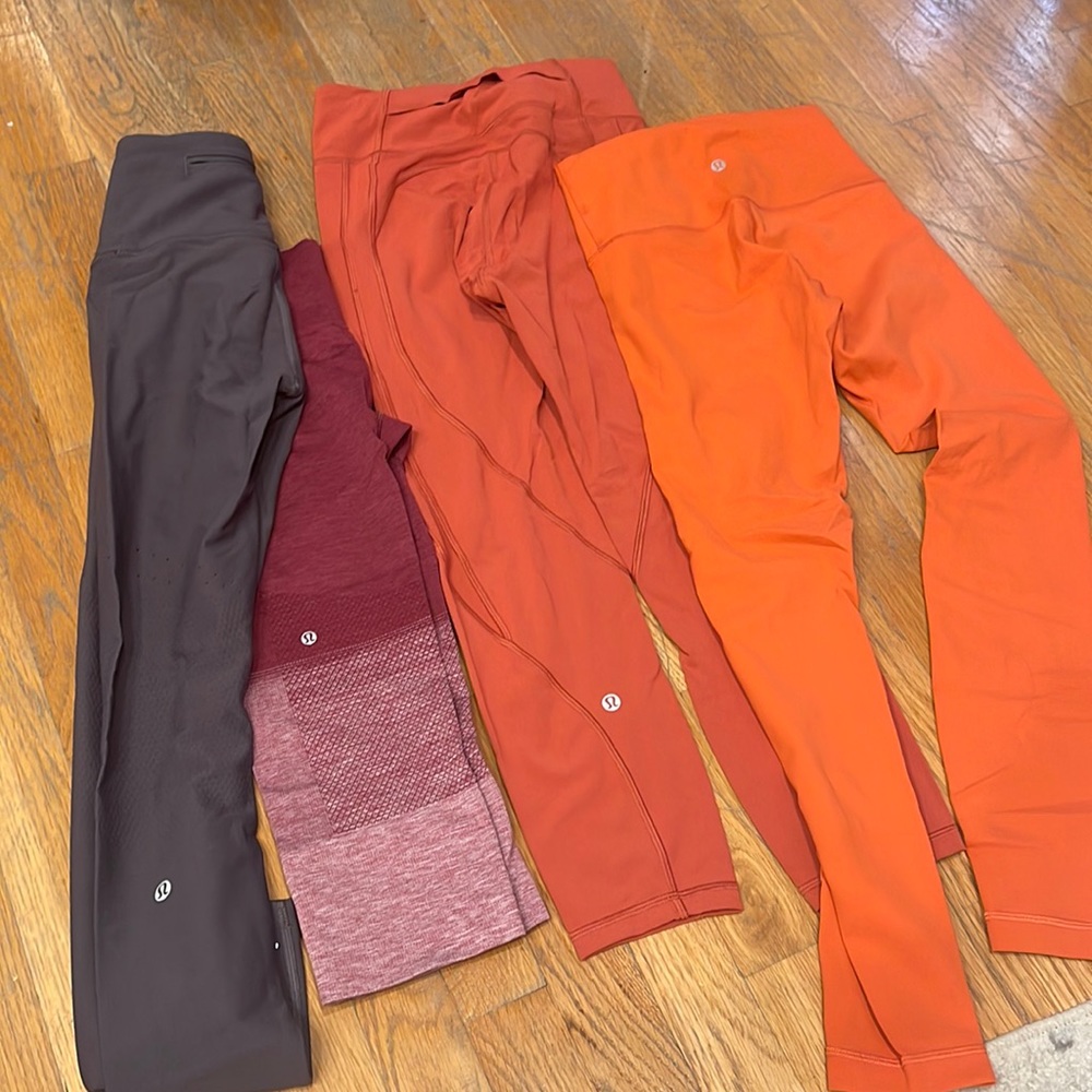 4 pairs of lululemon leggings